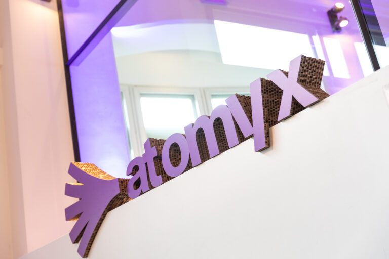 AtomyxLogo