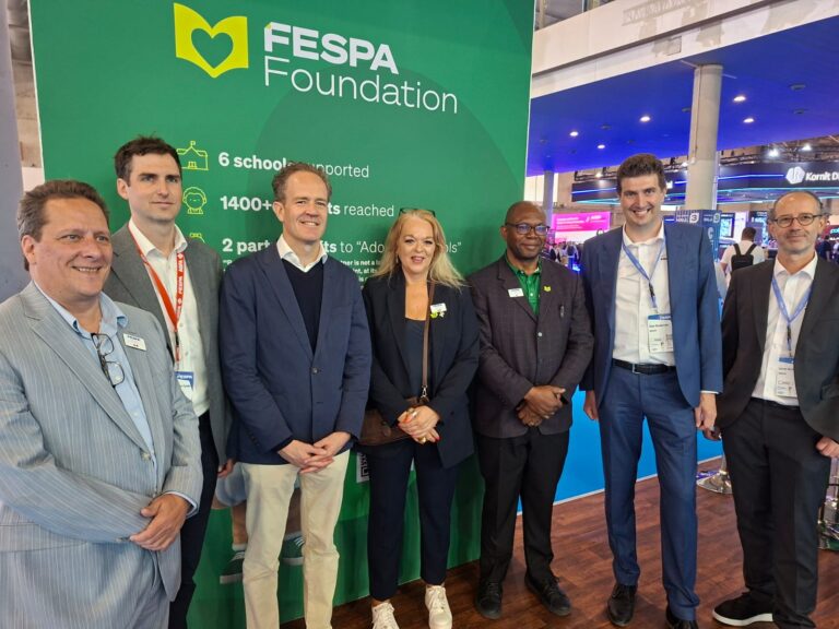 26_img_company_Fespa foundation signing_raw